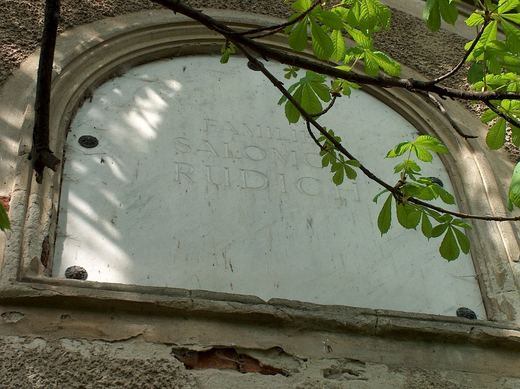 The tomb of Salomon Rudich, view 4